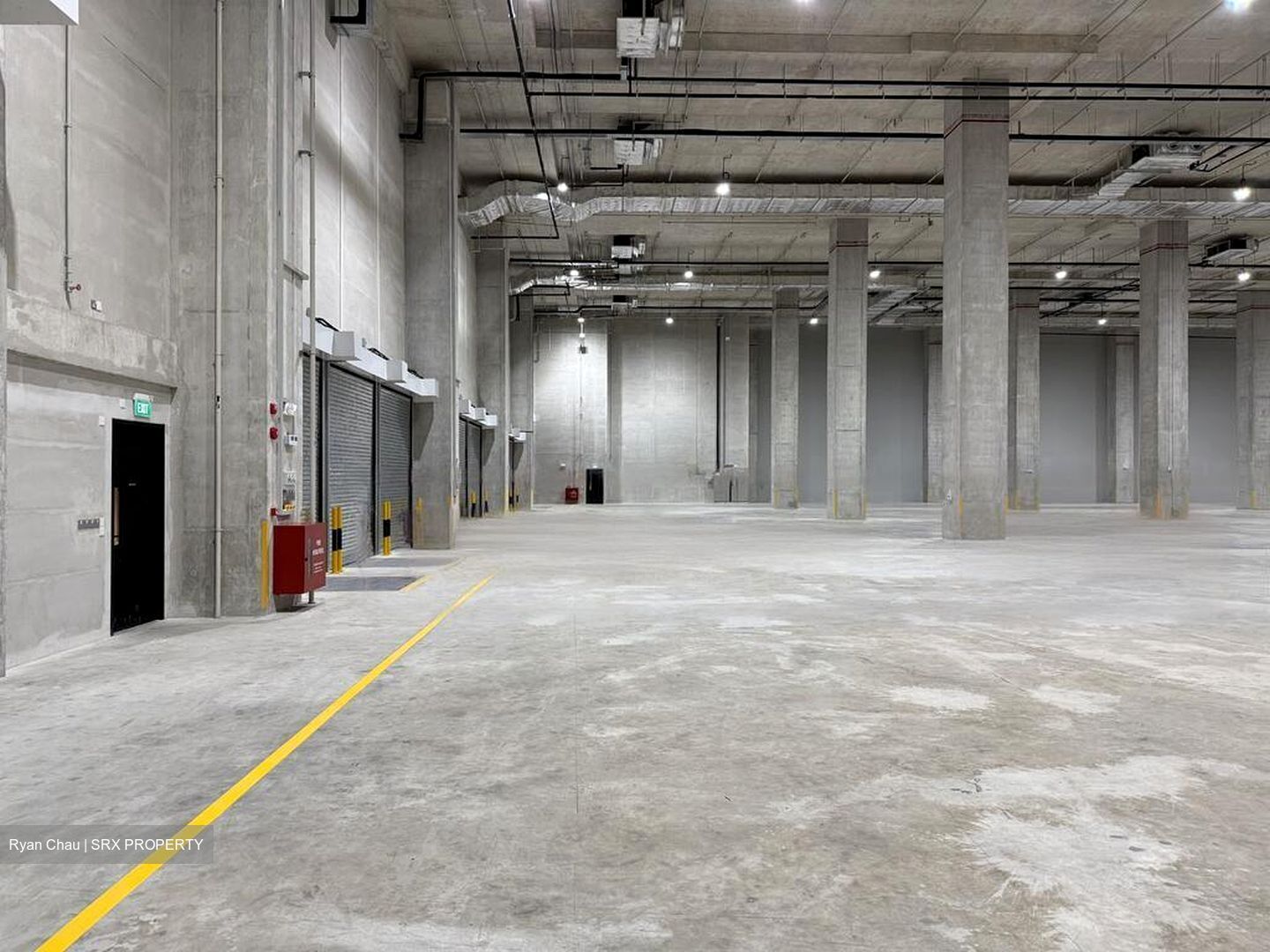 Gul Street 4 (D22), Warehouse #462330531